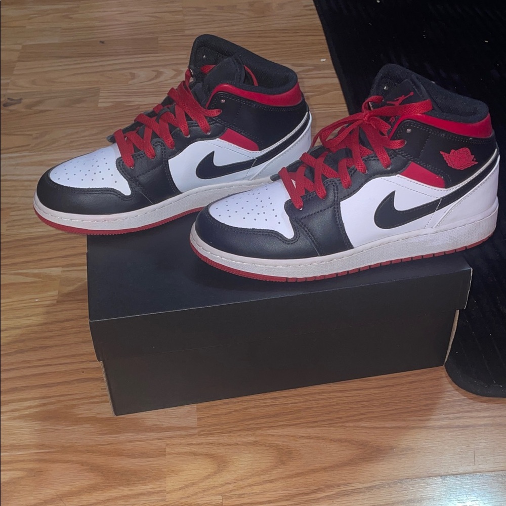 Nike Air Jordan 1 Mid Black Red White Shoes